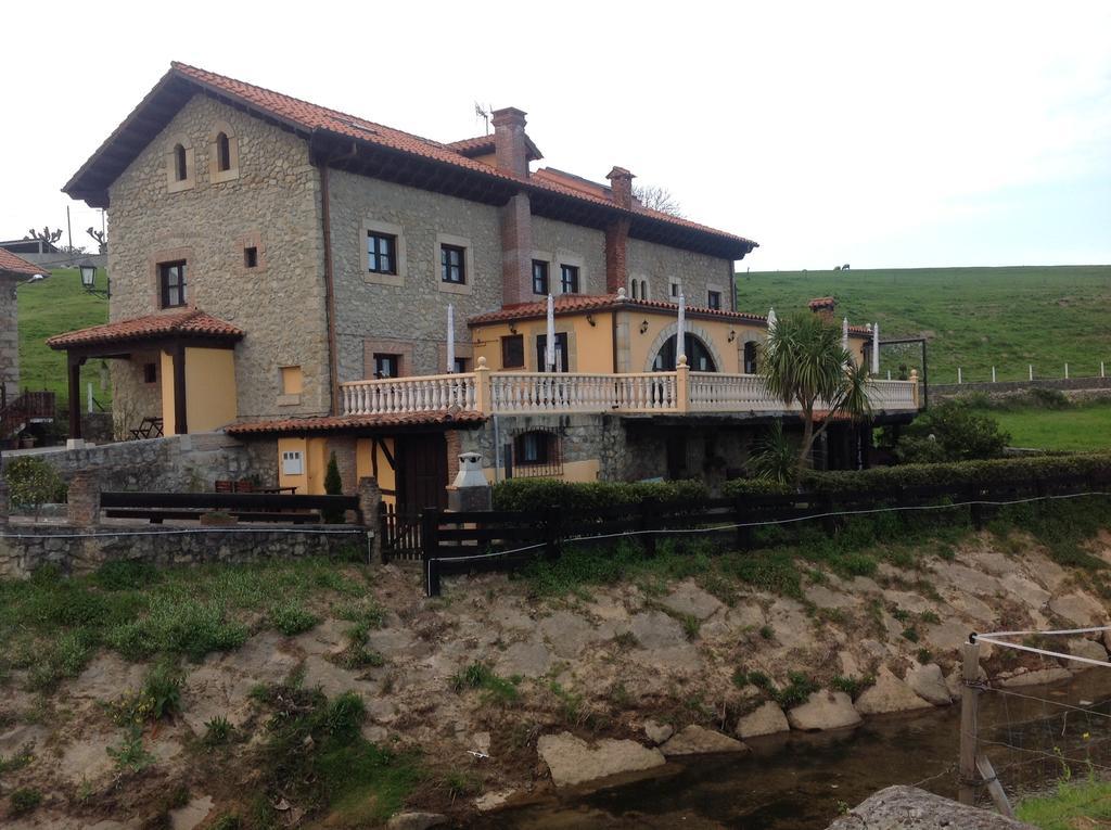 Trisileja En Puente Romano Toñanes المظهر الخارجي الصورة