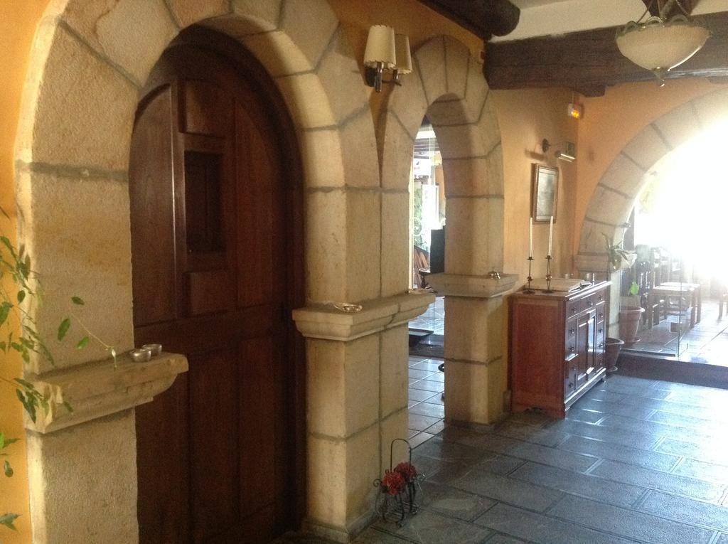 Trisileja En Puente Romano Toñanes المظهر الخارجي الصورة