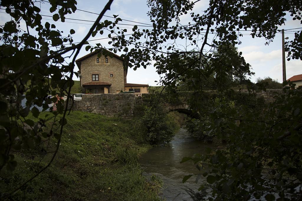 Trisileja En Puente Romano Toñanes المظهر الخارجي الصورة